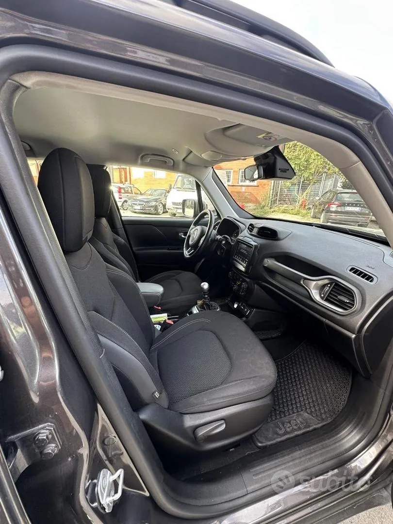 Jeep Renegade 2018 photo 4