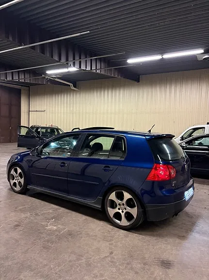 Volkswagen Golf V 2009 photo 2