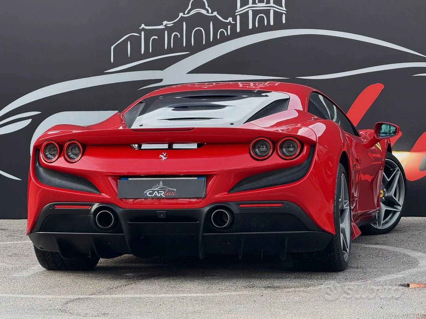 Ferrari F8 Tributo 2021 photo 3