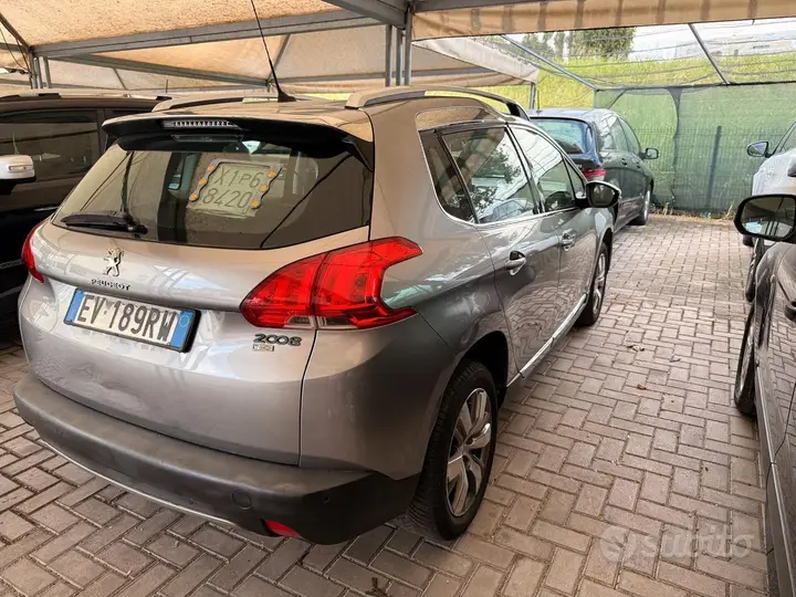 Peugeot 2008 2014 photo 3
