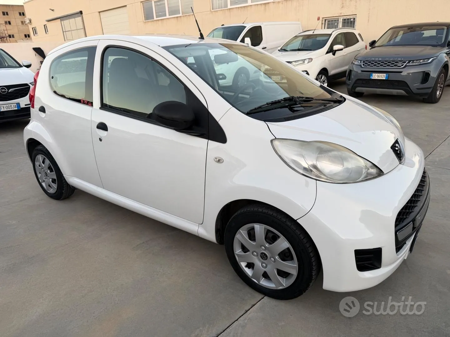 Peugeot 107 2012 photo 3