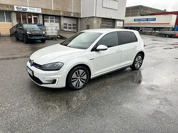 Volkswagen Golf 7 2015 photo 2