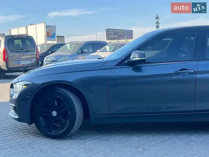 BMW 3 Series 2015 photo 4