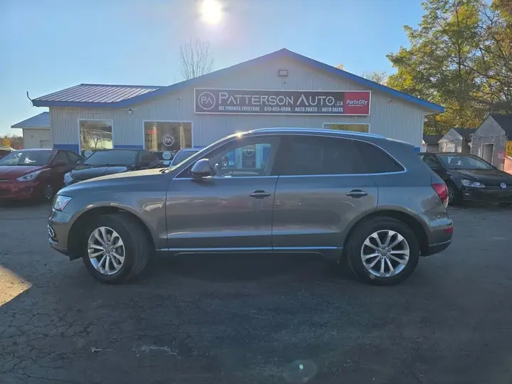 Audi Q5 2015 photo 2