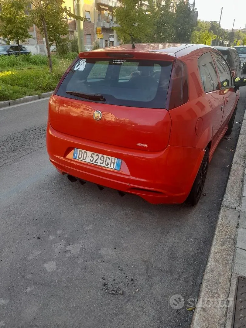 Fiat Punto 2006 photo 2