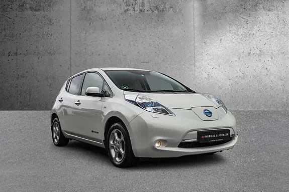 Nissan Leaf 2011 photo 3