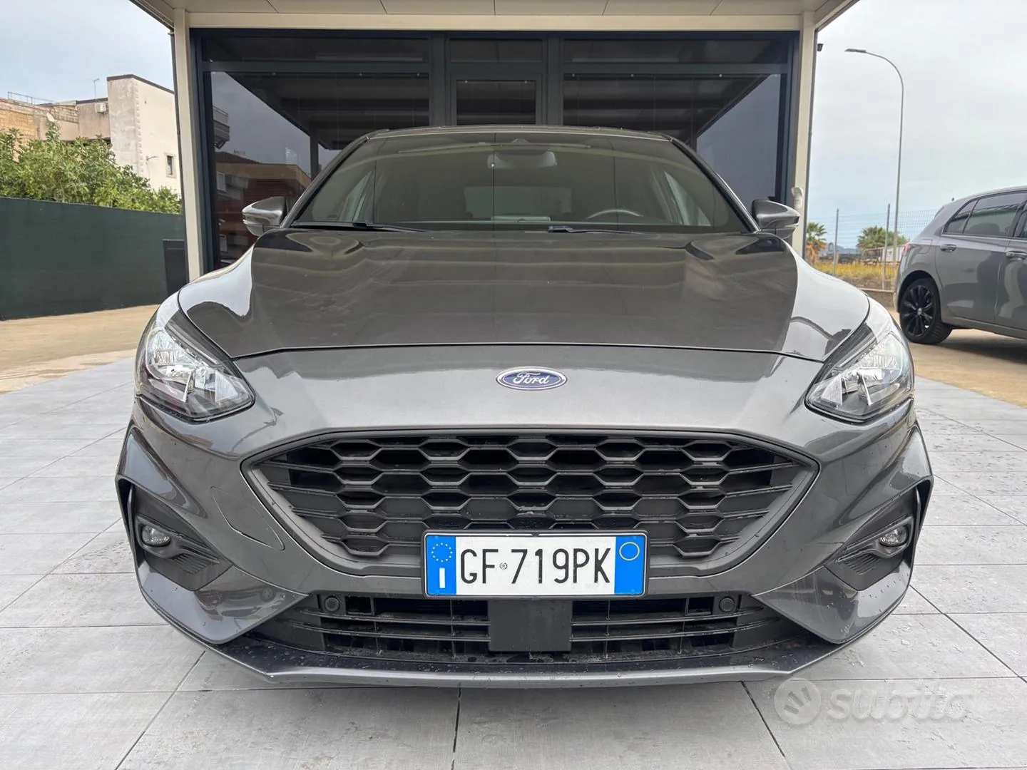 Ford Focus 2021 photo 2