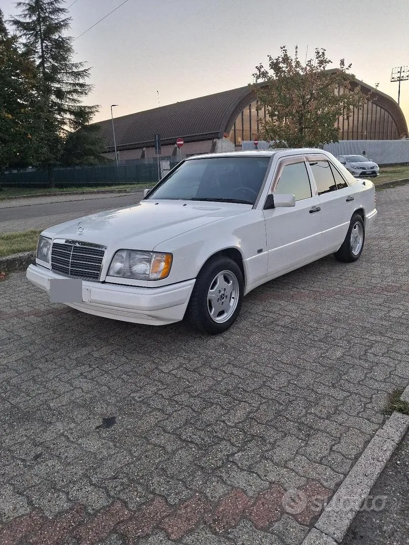 Mercedes-Benz 2000 1995 photo 4