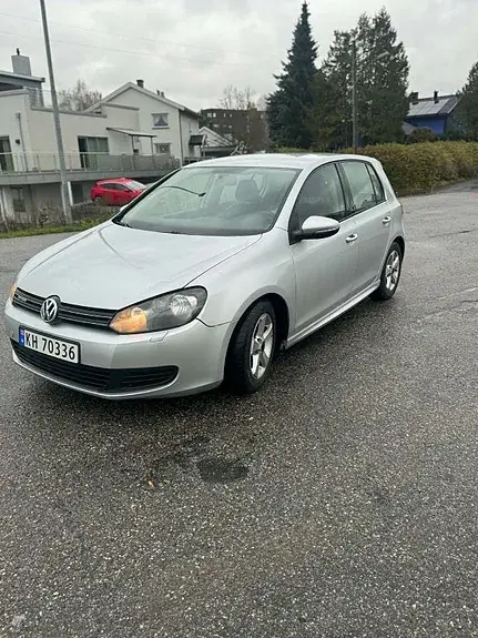 Volkswagen Golf 6 2011 photo 2