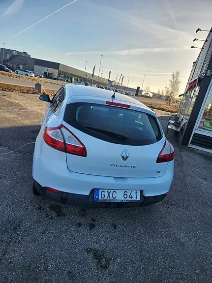 Renault Megane Iii 2010 photo 3