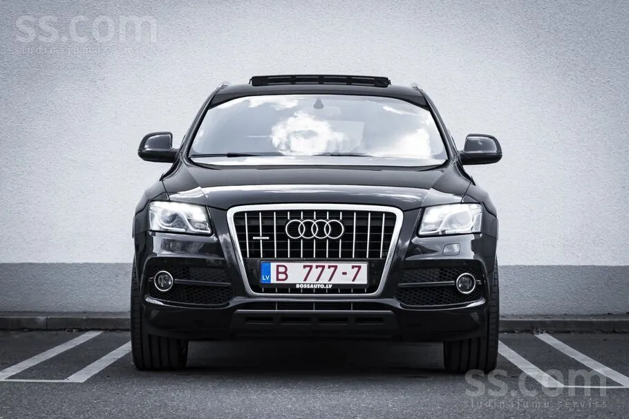 Audi Q5 2010 photo 2