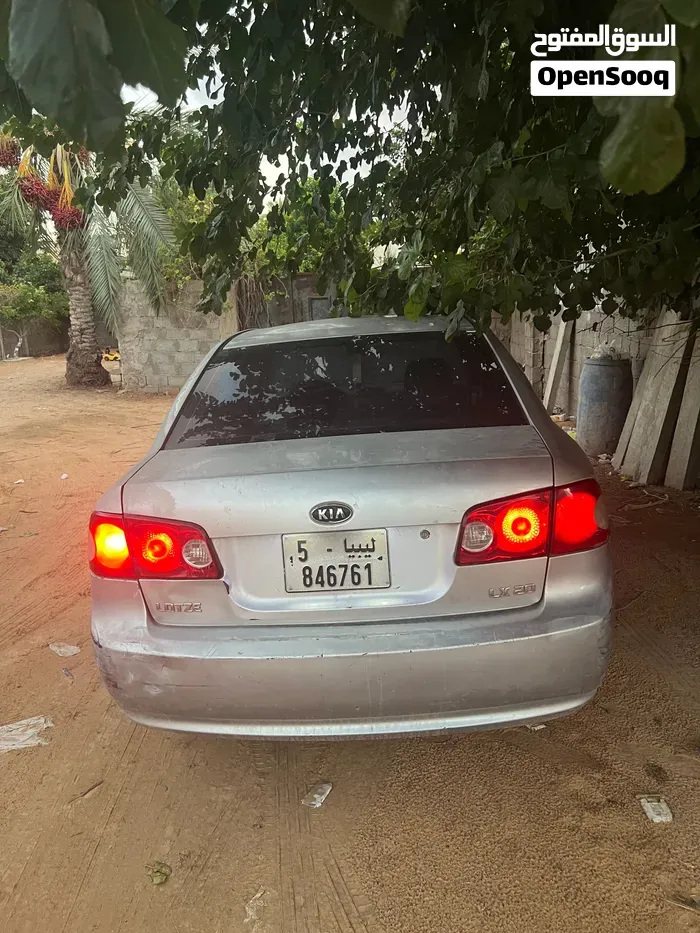 Kia Lotze 2008 photo 3