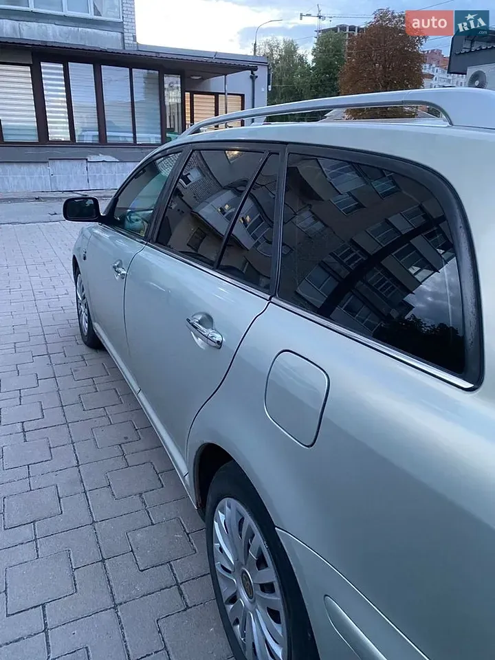 Toyota Avensis 2005 photo 4