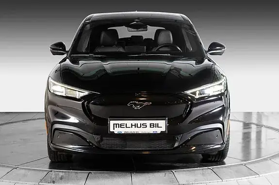 Ford Mustang Mach-E 2022 photo 2