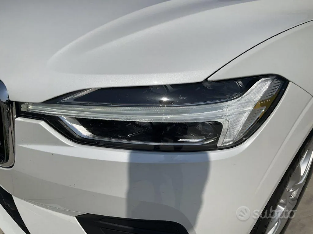 Volvo Xc60 2020 photo 4