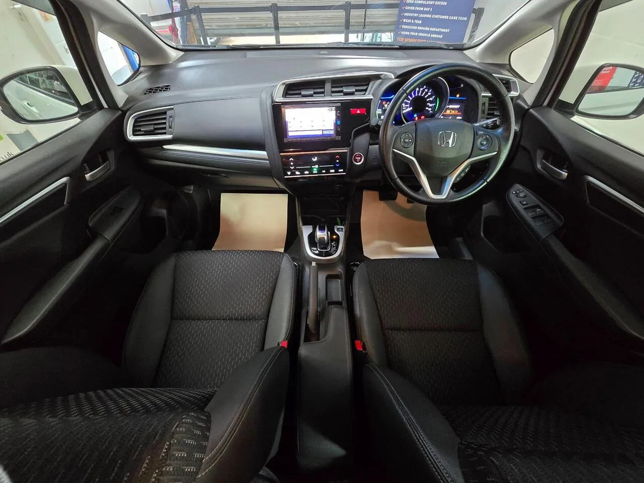 Honda Fit 2015 photo 3