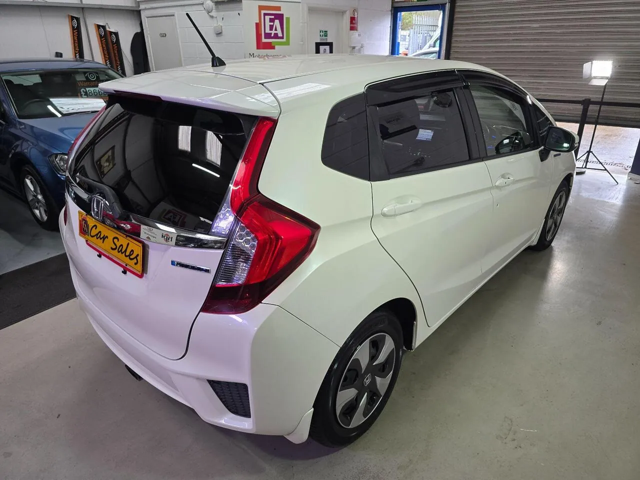 Honda Fit 2015 photo 2