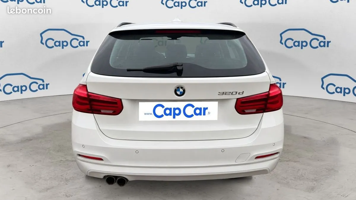 BMW 3 Series 2016 photo 3