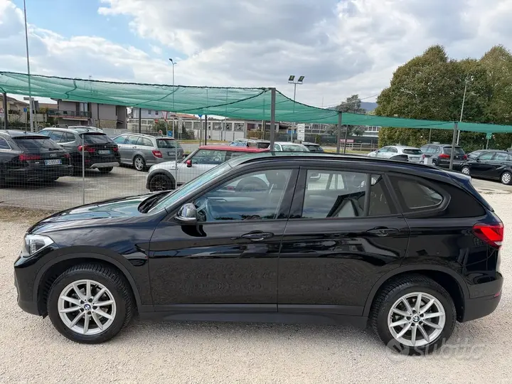 BMW X1 2021 photo 4