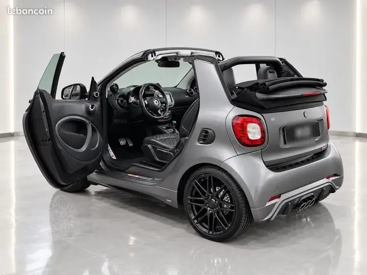 Smart Fortwo 2018 photo 2