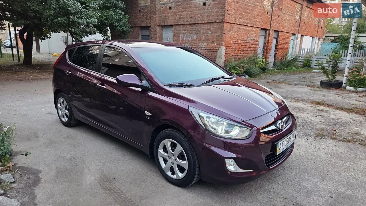 Hyundai Accent 2013 photo 5