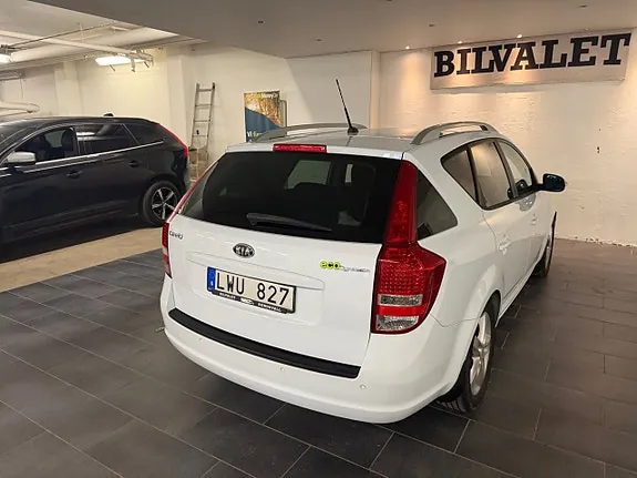 Kia Ceed 2012 photo 5
