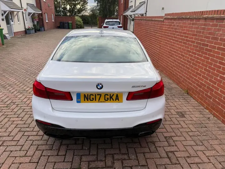 BMW 5 Series 2017 photo 5