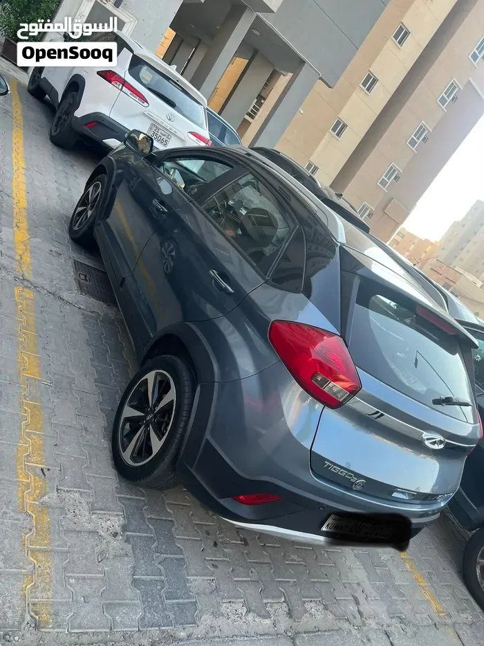Chery Tiggo 4 2022 photo 4