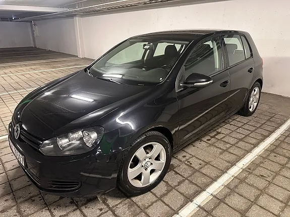 Volkswagen Golf Vi 2010 photo 2