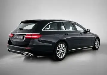 Mercedes-Benz E-Class 2017 photo 2