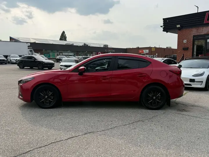 Mazda 3 2018 photo 5