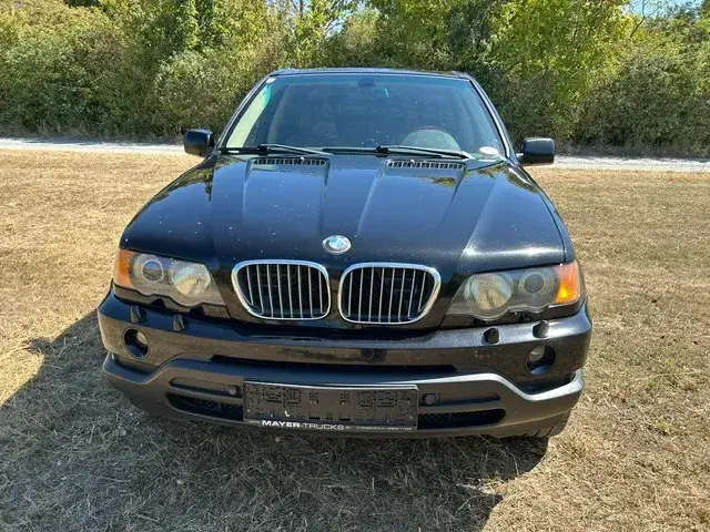 BMW X5 2001 photo 2
