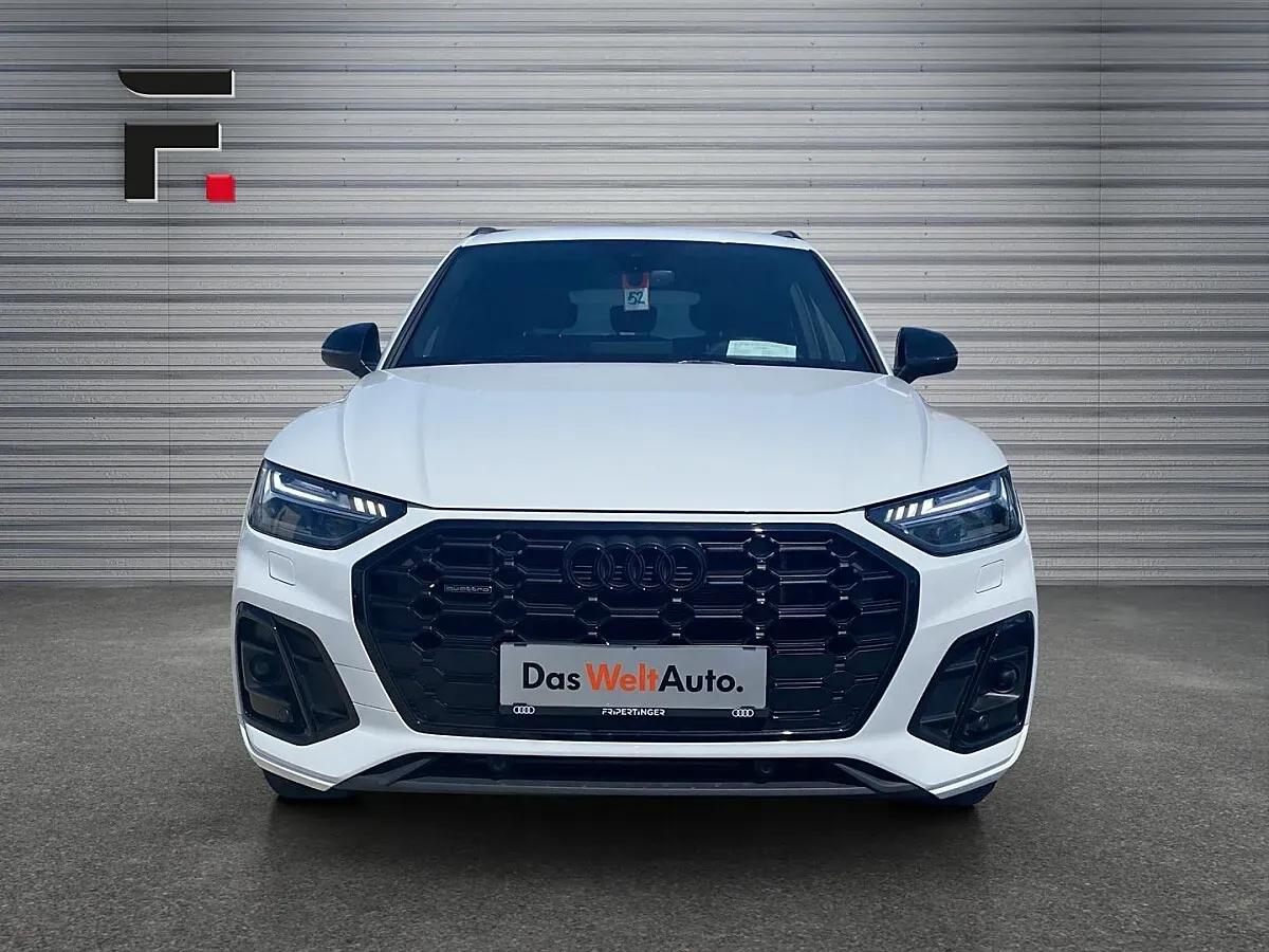 Audi Q5 2024 photo 2