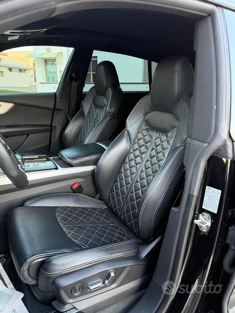 Audi Q8 2019 photo 5