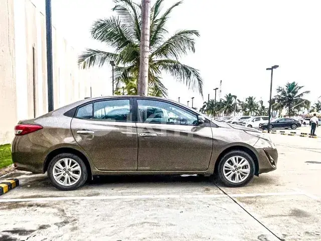 Toyota Yaris Ativ 2019 photo 3