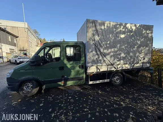 Iveco Daily 2014 photo 2