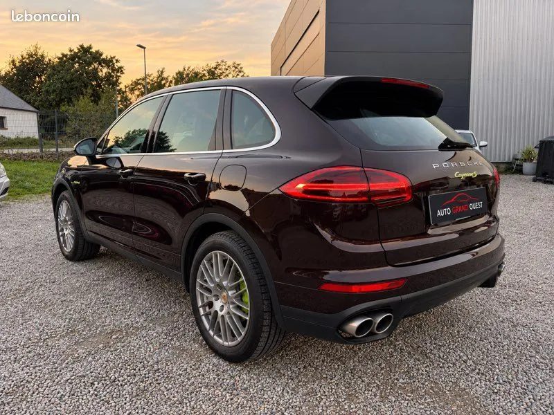 Porsche Cayenne 2016 photo 3
