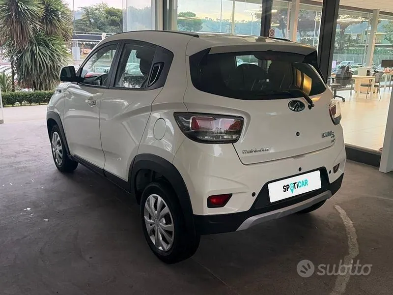 Mahindra Kuv100 Nxt 2025 photo 3