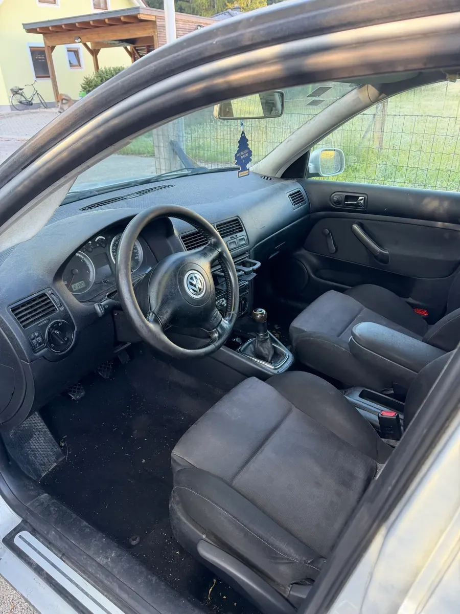 Volkswagen Bora 2000 photo 3