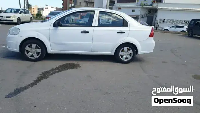 Chevrolet Aveo 2012 photo 2