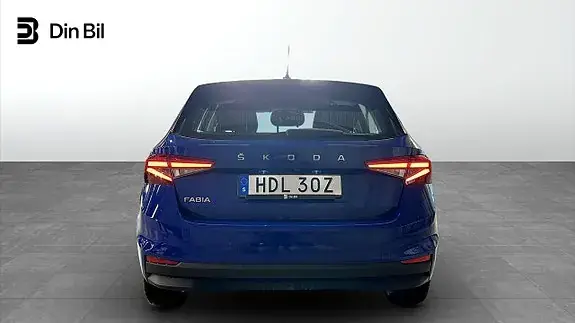 Skoda Fabia 2023 photo 5