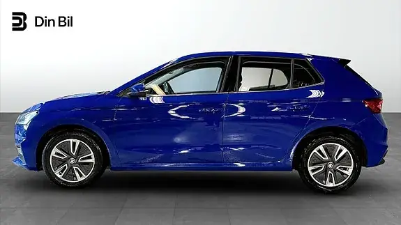 Skoda Fabia 2023 photo 2