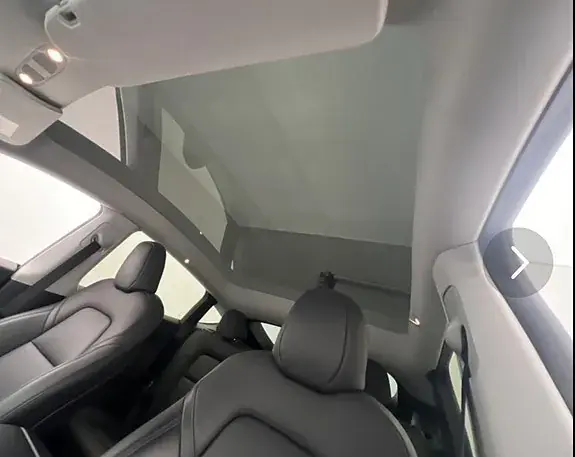 Tesla Model Y 2022 photo 2
