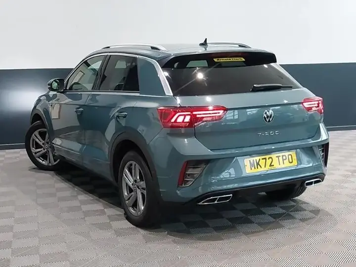 Volkswagen T-Roc 2023 photo 2