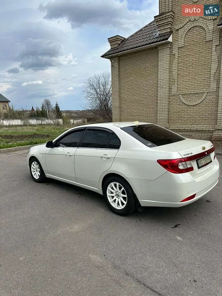 Chevrolet Epica 2010 photo 4