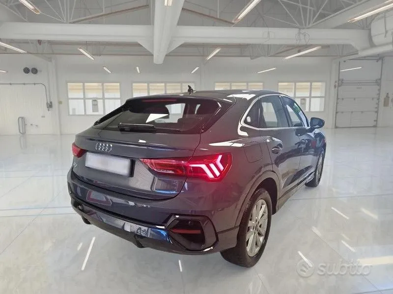 Audi Q3 2023 photo 4