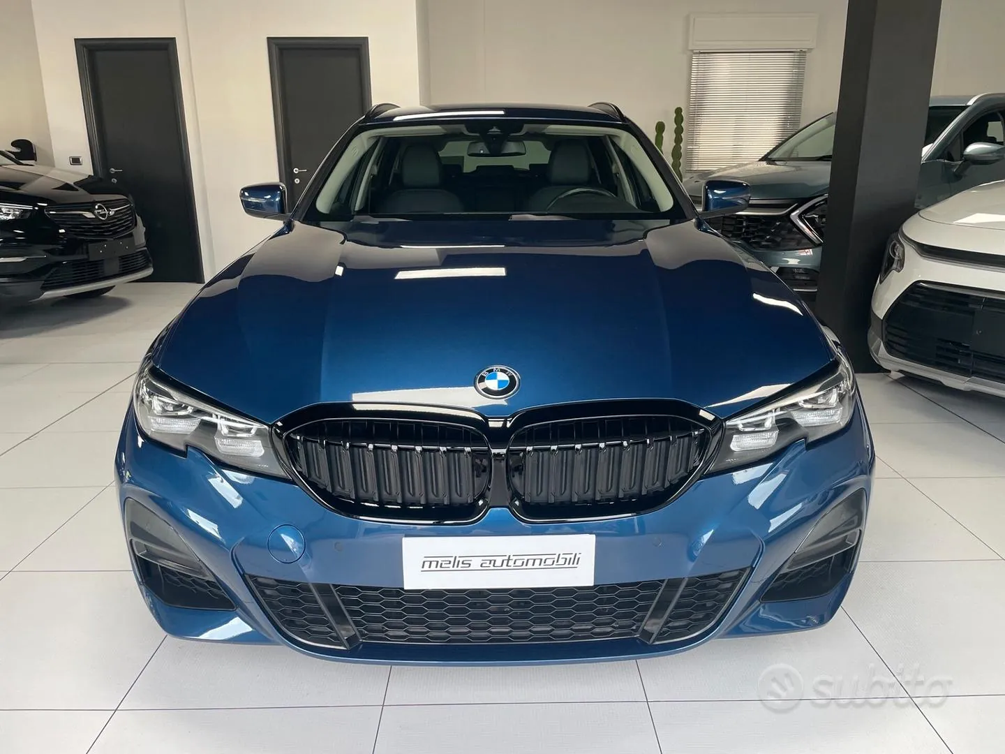 BMW 3 Series 2020 photo 2