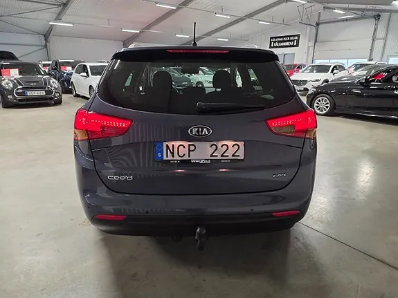 Kia Ceed 2013 photo 4