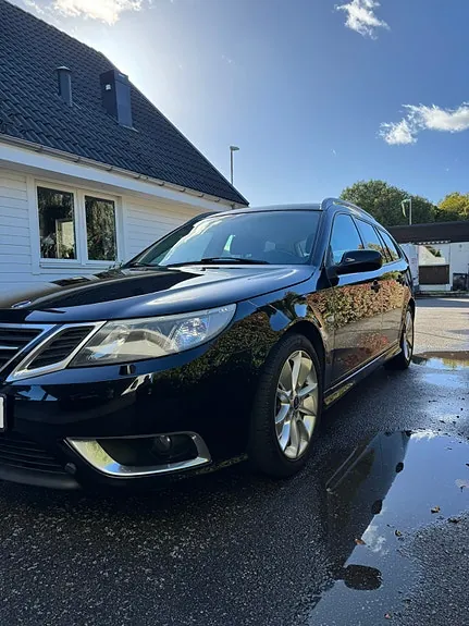 Saab 9-3 2009 photo 2