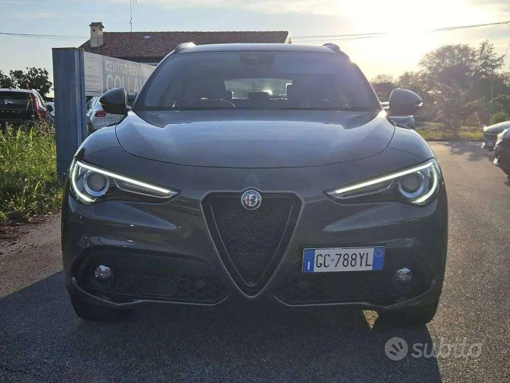 Alfa Romeo Stelvio 2020 photo 2
